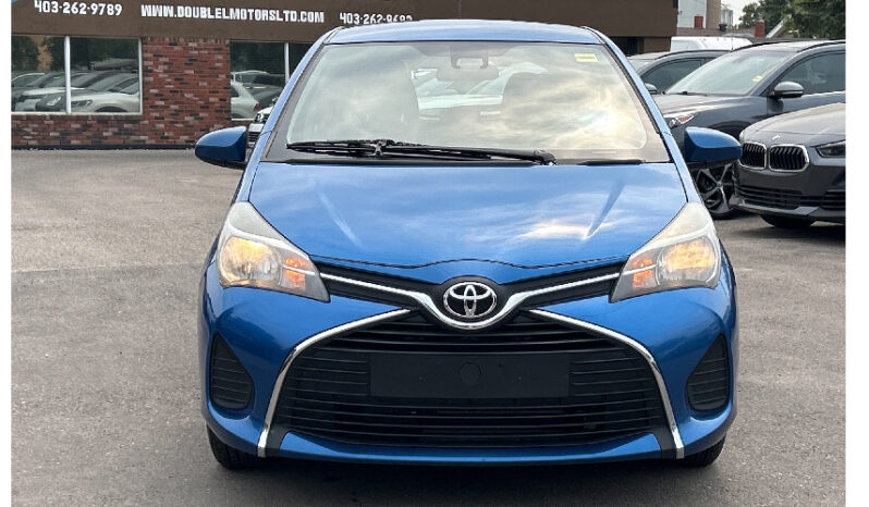 2017 Toyota Yaris full