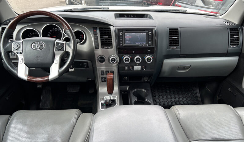 2014 Toyota Sequoia full