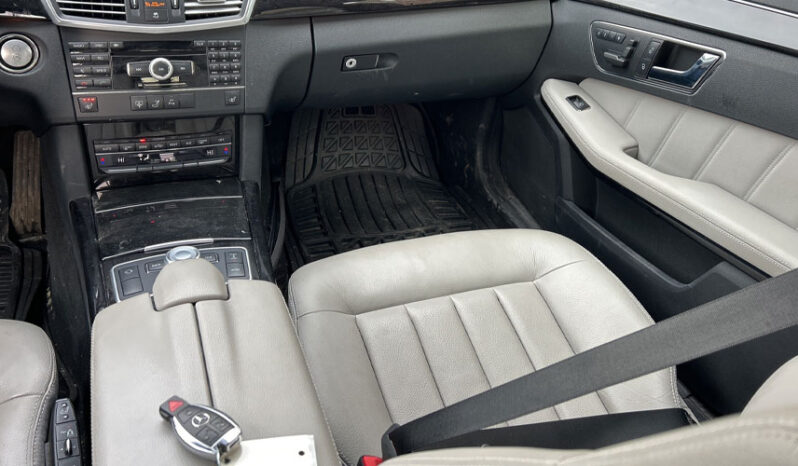 2010 Mercedes-Benz E-Class full